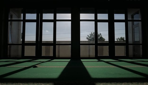 Mengadu Kepada Allah