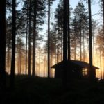 Berlindung dari Lapar dan Khianat